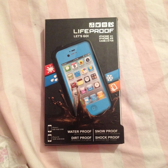 🚨LIFEPROOF CASE🚨