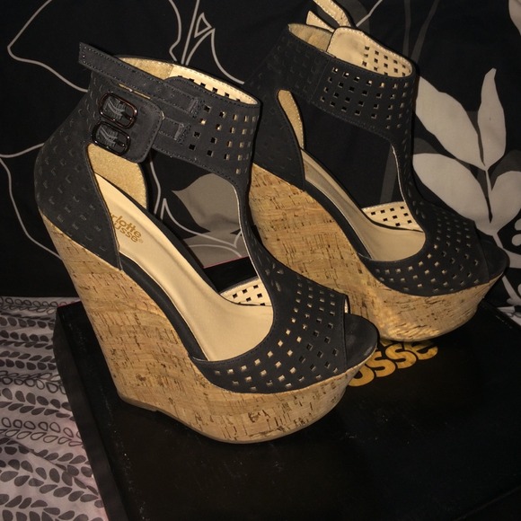 Charlotte Russe Wedges☺️☺️ Reserved for @erileigh