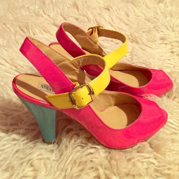 Steve Madden Sling Backs