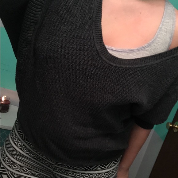 Sweater - Picture 2 of 2