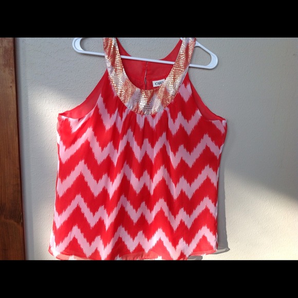Summer chevron tank