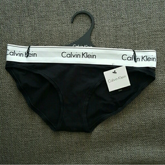 Calvin Klein black cotton bikini underwear & bra - Picture 4 of 4