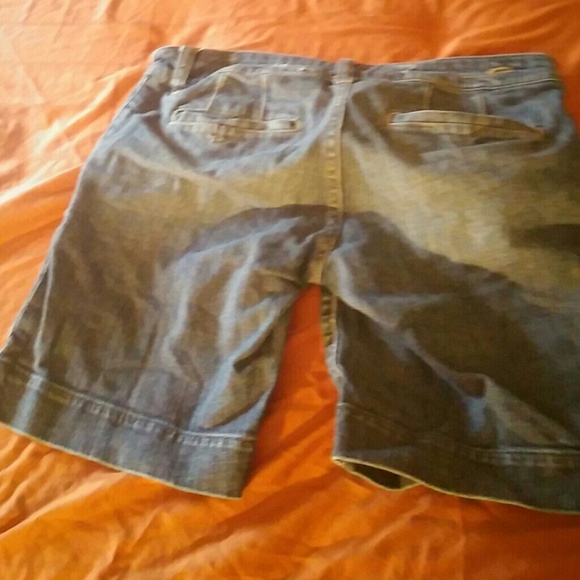 American Eagle denim shorts - Picture 3 of 3