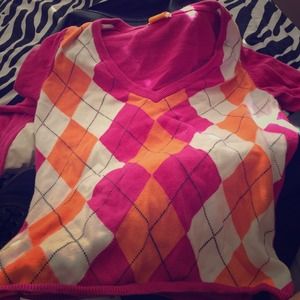 A cute sweater 💞 I've only wore it once !