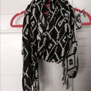 Staring at stars scarf