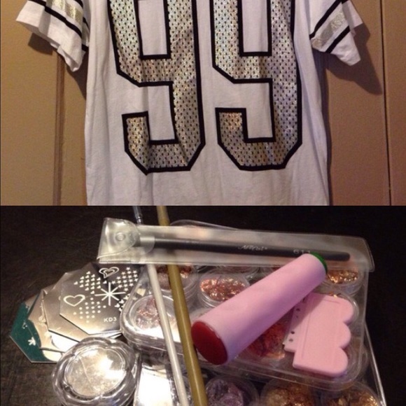Nail Art Tools/F21 Tee Bundle for @lizeth_vazquez