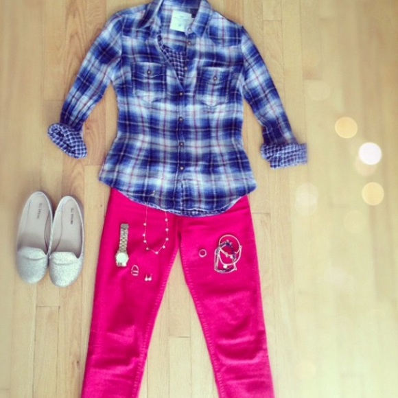 Long sleeve plaid top - Picture 1 of 3