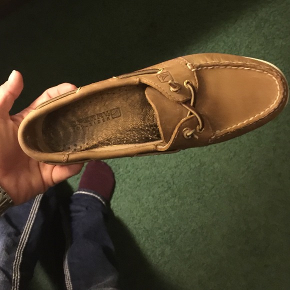 Sperry - Picture 3 of 3