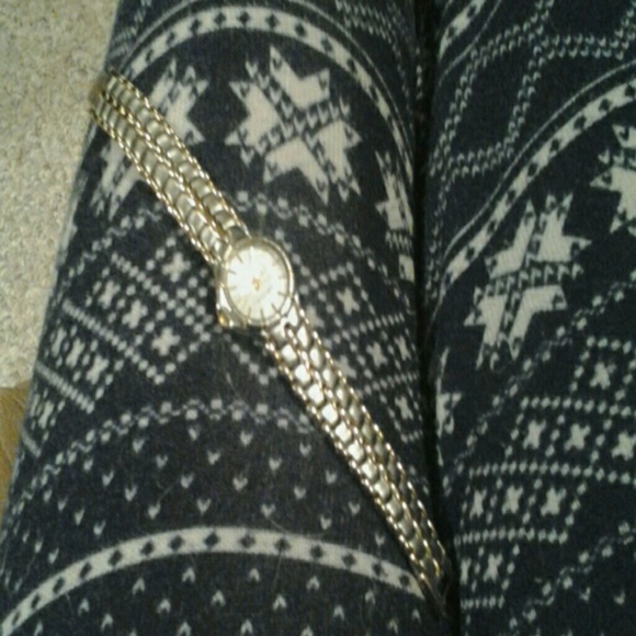 Watch - Picture 2 of 3