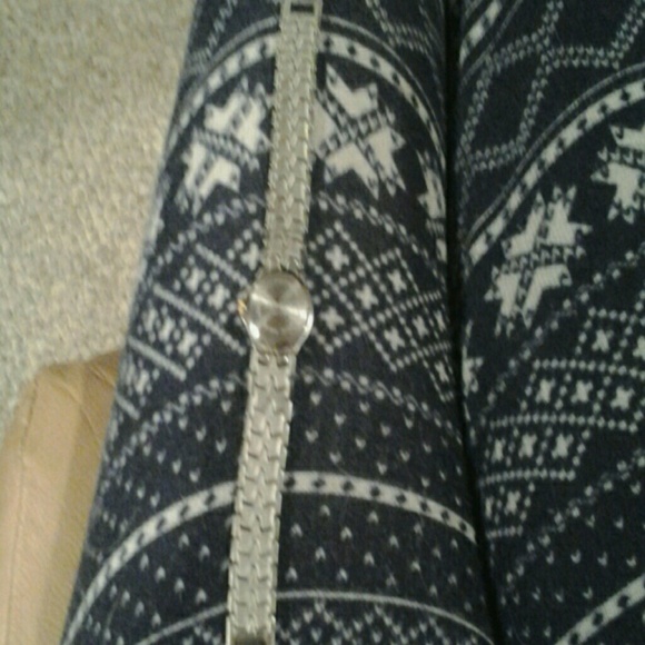 Watch - Picture 3 of 3