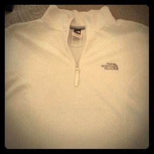 The NorthFace fleece 3/4 Zip Pullover
