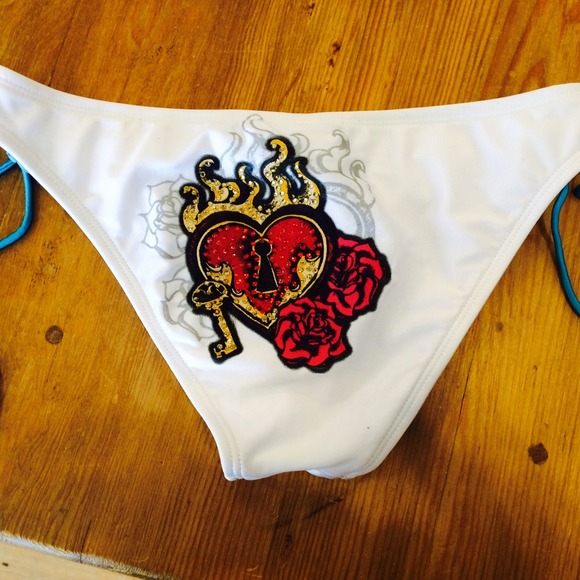 Bathingsuit - Picture 2 of 2