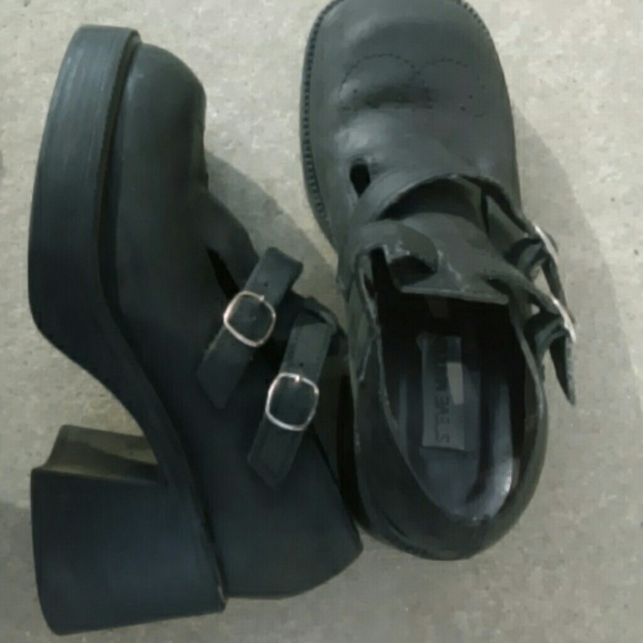 Steve Madden 90s platforms