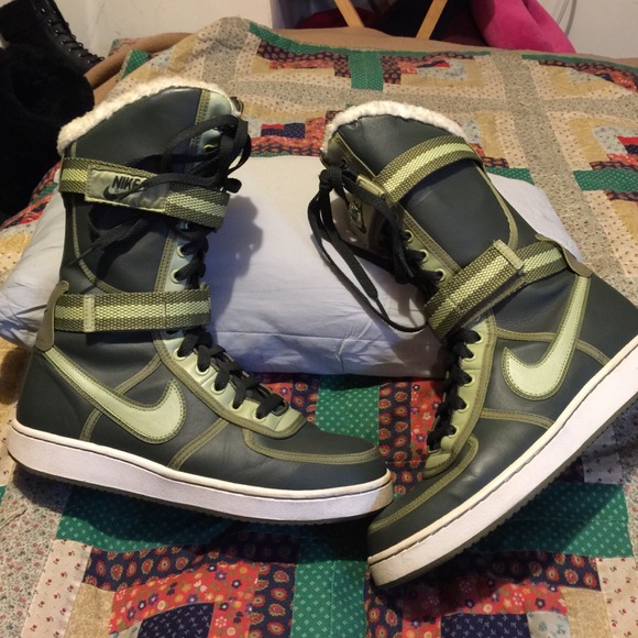 Green Nike slightly used