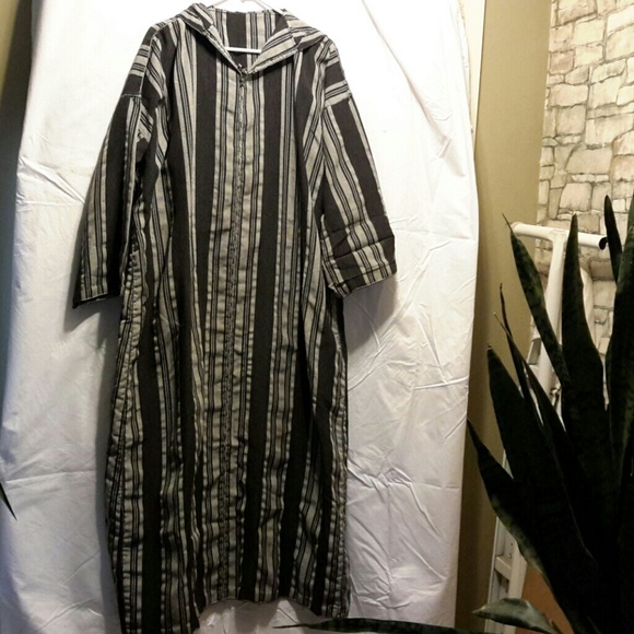 Hooded authentic jalhoba from Turkey.