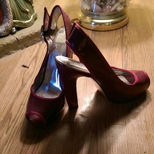 Jessica Simpson heels