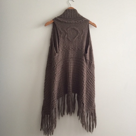 Bohemian Fringe Cardigan - Picture 2 of 4