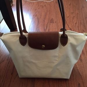 Authentic Longchamp Le Pliage handbag