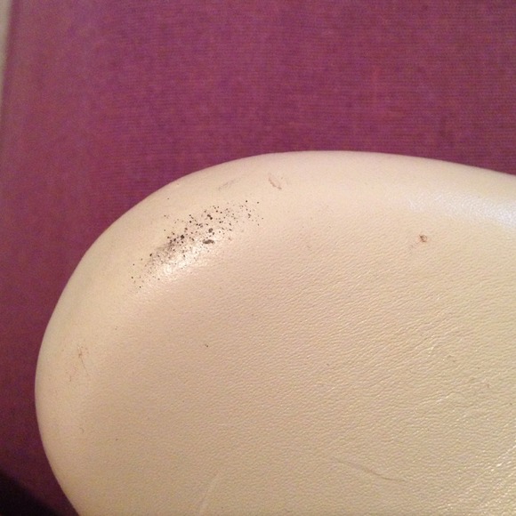 Nude heels - Picture 3 of 3