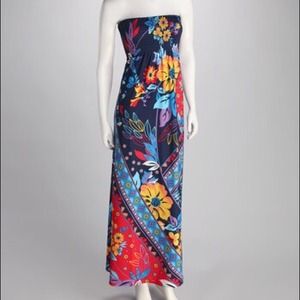 Floral strapless Maxi dress