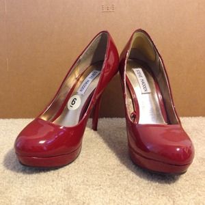 Steve Madden red patent pumps