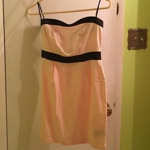 Forever 21 strapless dress