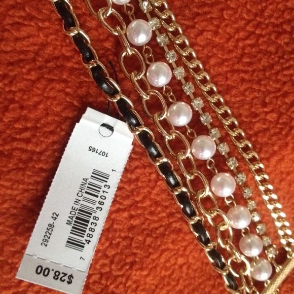 Guess Jewelry - Gold Guess 5 In 1 Pearls/Chain Bracelet