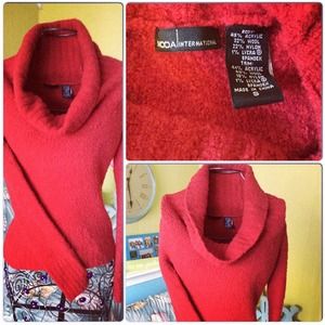 VICTORIA SECRET ~ Very Warm Sweater!