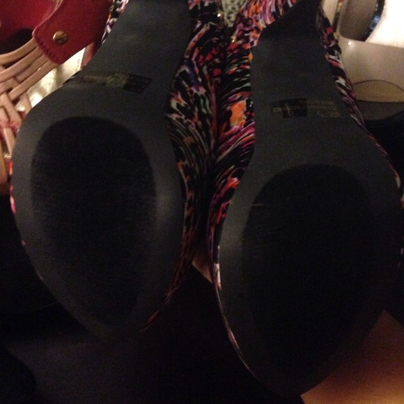 🎉Gorgeous Heels🎉 - Picture 3 of 3