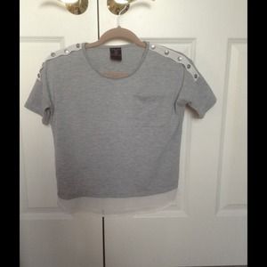 Chic light weight top