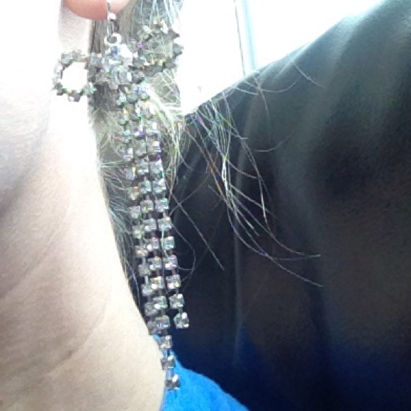 Bebe Bow earrings - Picture 2 of 2