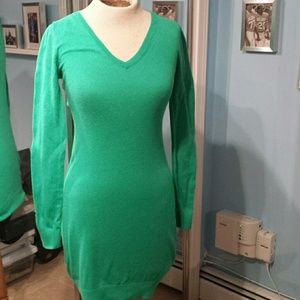 V Neck Green Sweater Dress