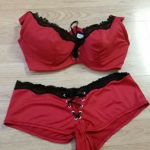 Fredericks of hollywood bra set