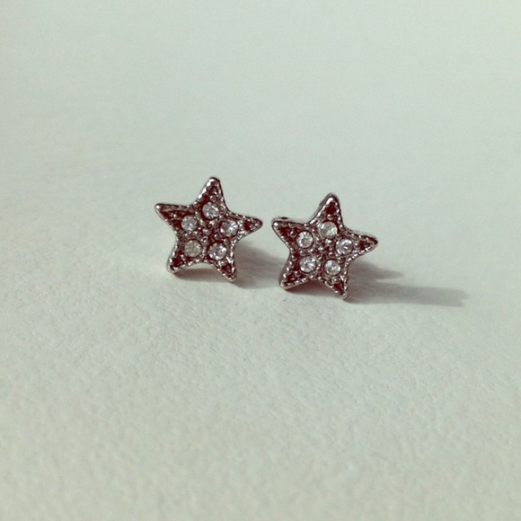 Silver pave star studs earrings