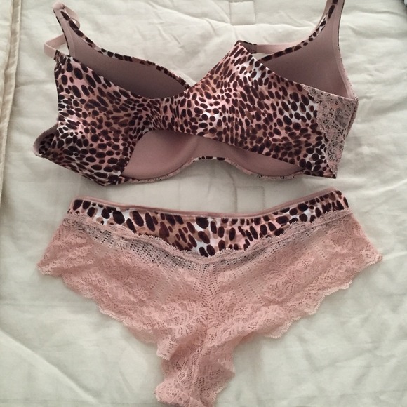 Victoria's Secret Intimates & Sleepwear Victoria Secret Bra And