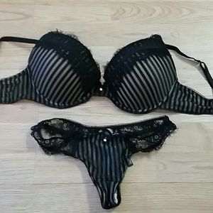 NWOT! BEBE bra and panty set 34D