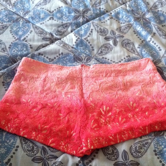 Shorts - Picture 2 of 2