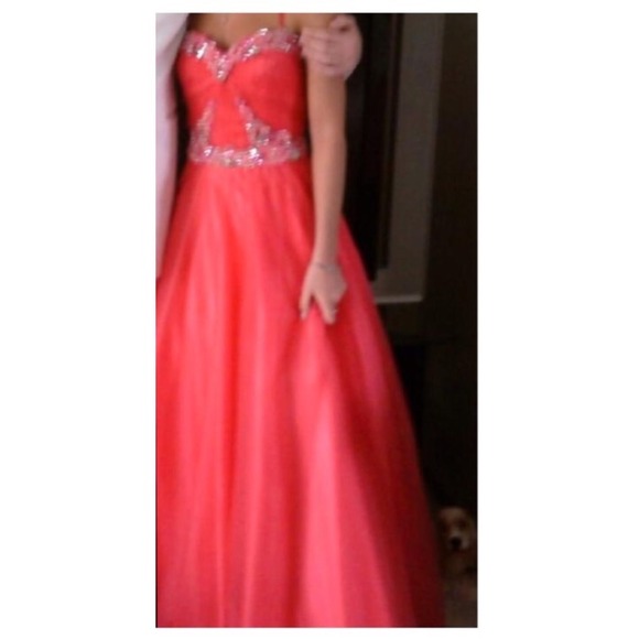Prom dress - Picture 3 of 3