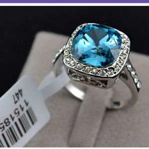 **Sale** Ring