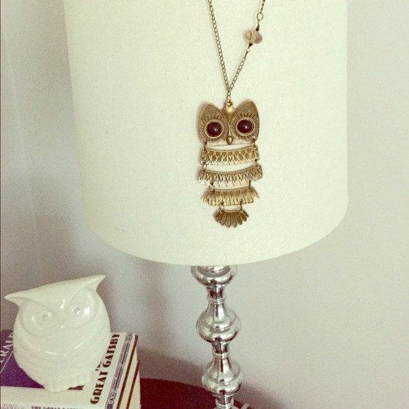 Metal and bead Owl Necklace