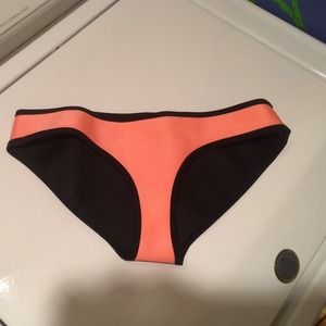 Orange triangl bikini bottoms :)