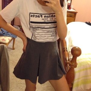 Grey skirt