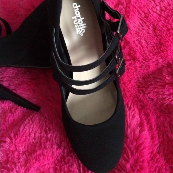 Platform Heels - Picture 2 of 3