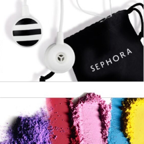Sephora Accessories - NWT Ear bud headphones from Sephora