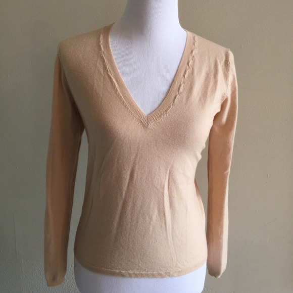 SALE! Theory beige sweater!  So Elegant! - Picture 3 of 3