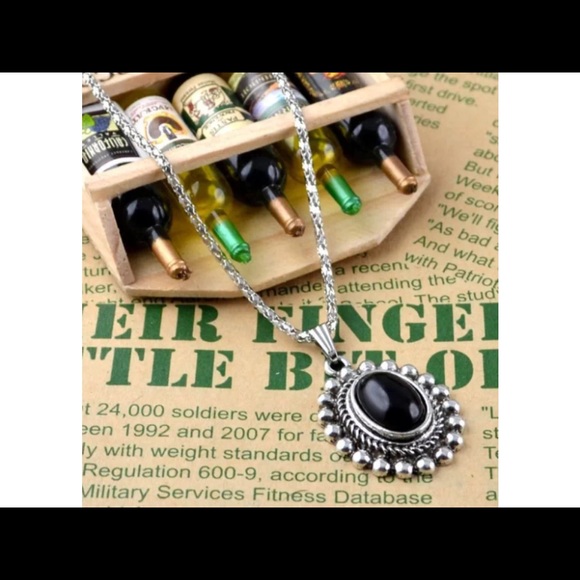 Posh Tibet Necklace 🎉