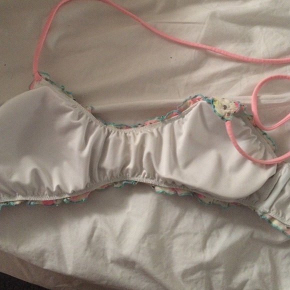 Vs swim top - Picture 3 of 3