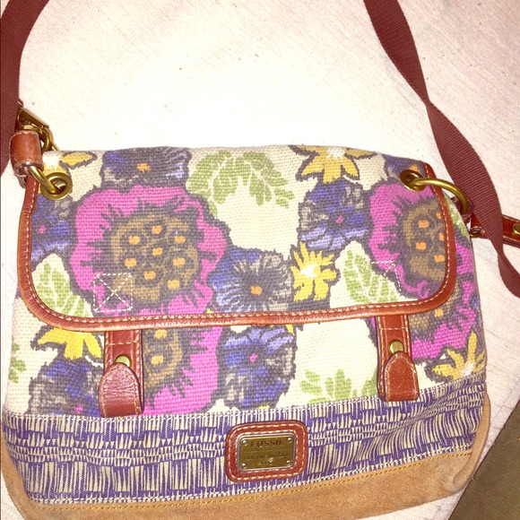 Fossil purse