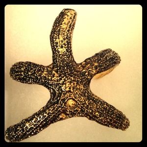 Unique vintage gold plated starfish bracelet