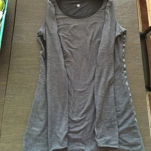 Reversible long sleeved shirt